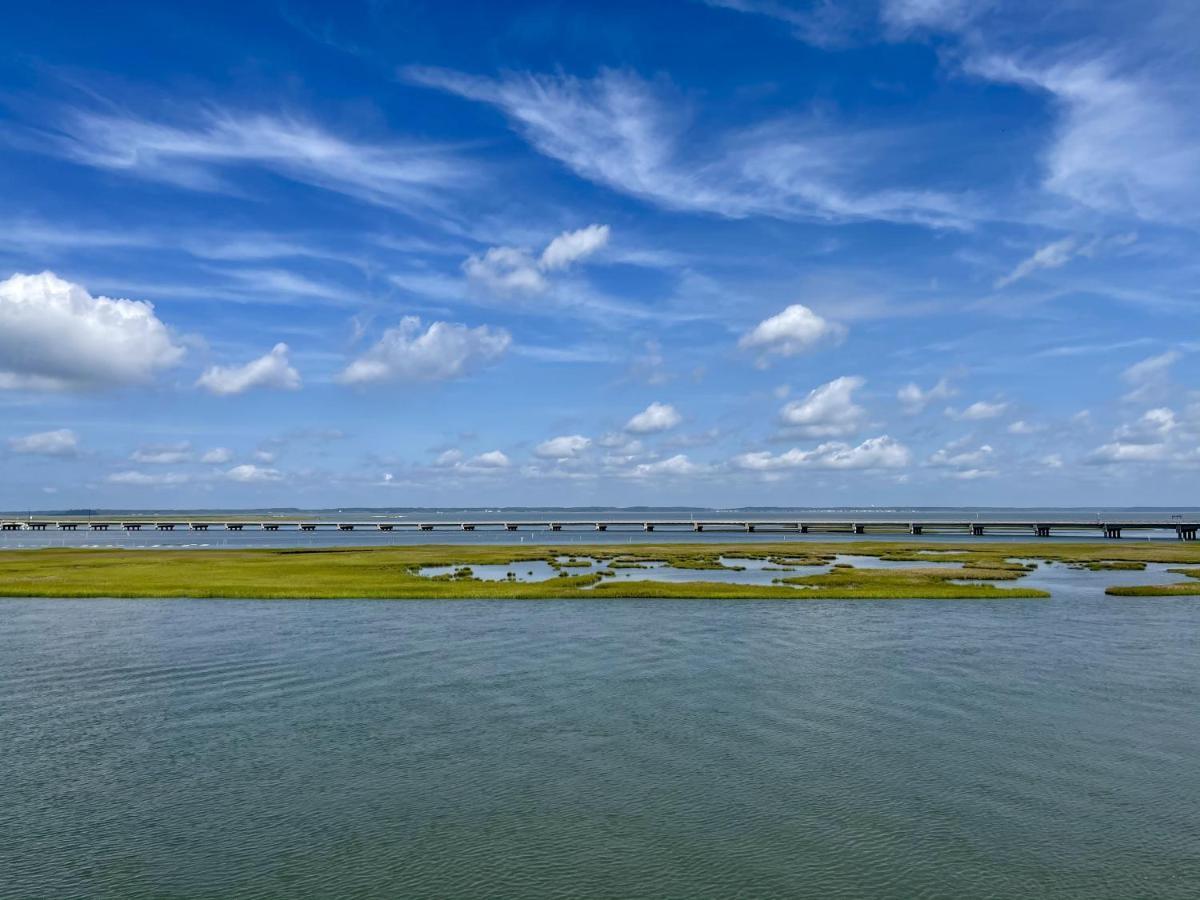 Comfort Island Bayfront Hotel Chincoteague