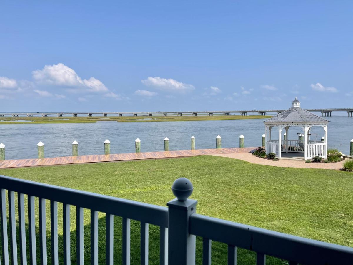 Comfort Island Bayfront 3*